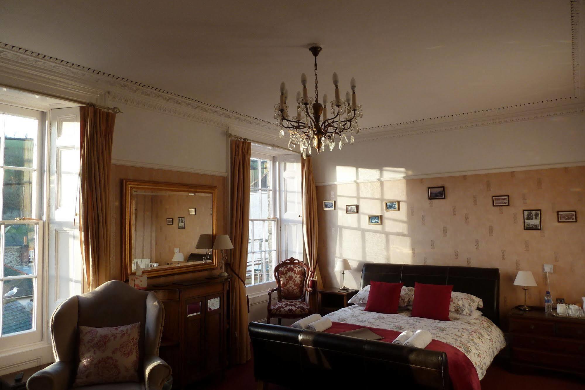 לינה וארוחת בוקר מוואגיסי Buckingham House מראה חיצוני תמונה